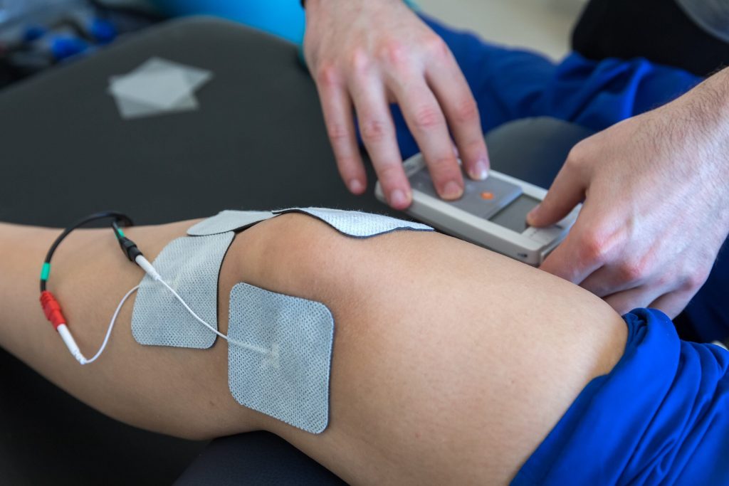 TENS aparat kot pomoč pri rehabilitaciji